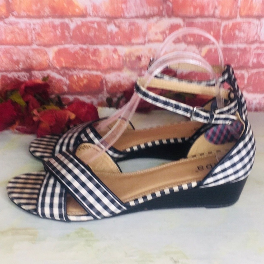 Diva Black & White Gingham Wedge Sandals